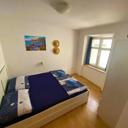 Apartment Sailor